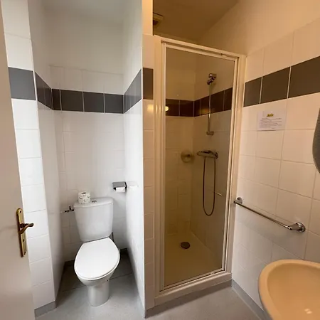 Le Bellevue 2* Ax-les-Thermes