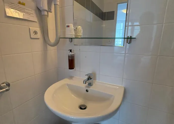 Le Bellevue Hotel Ax-les-Thermes