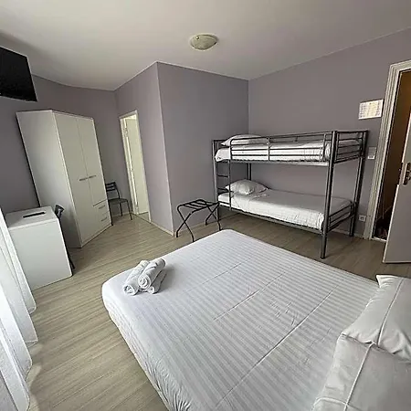 Hotel Restaurant Le Bellevue Ax-les-Thermes