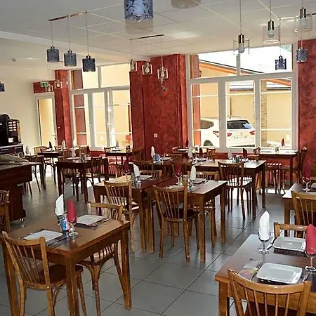 Hotel Restaurant Le Bellevue 2*